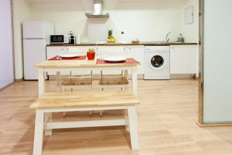 Apartments Olé - Albareda 24 Séville Extérieur photo